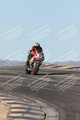 media/Dec-07-2025-CVMA (Sun) [[3e7d2de5dc]]/Race 7-Formula Lightweight Twins Shootout/